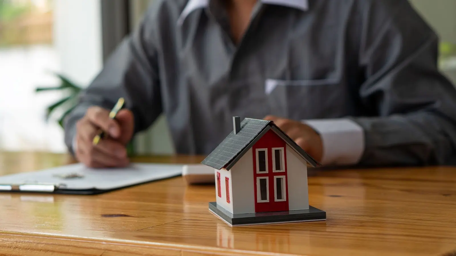 the lousy investor - real estate